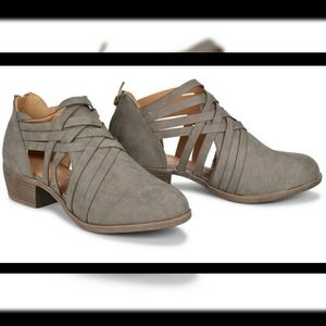 Sociology Gray Braded Front Booties Size 7.5